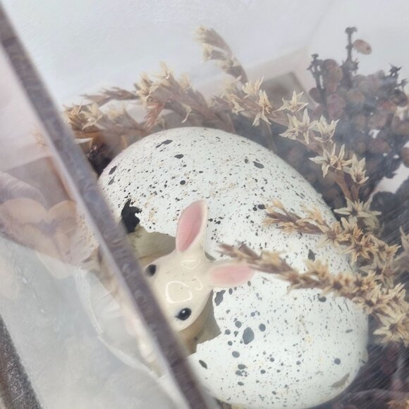 Decorative Glass Display Cube Hagen Renaker Pink Bunny Figurine Egg Dried Plants - Picture 6 of 9